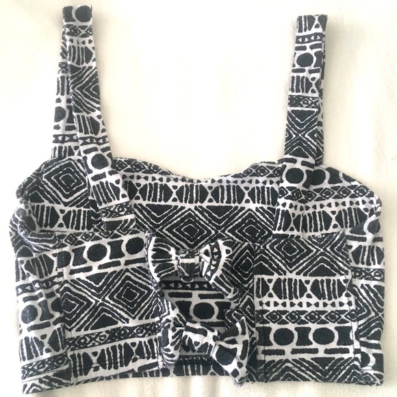 Black & White Cut Out Cami - Picture 5 of 11